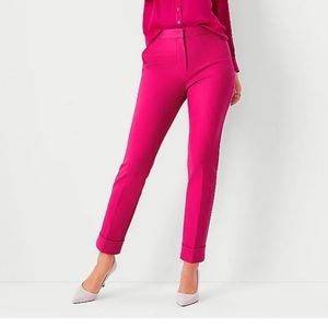 Ann Taylor Bright Neon pink trouser pants size 2 petite used